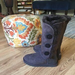 Tall button dark brown Uggs in perfect condition!